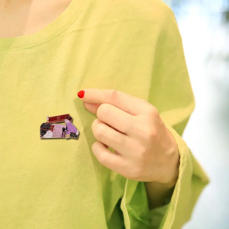 Wizarding World Express Platform Baggage Pin - Image 5