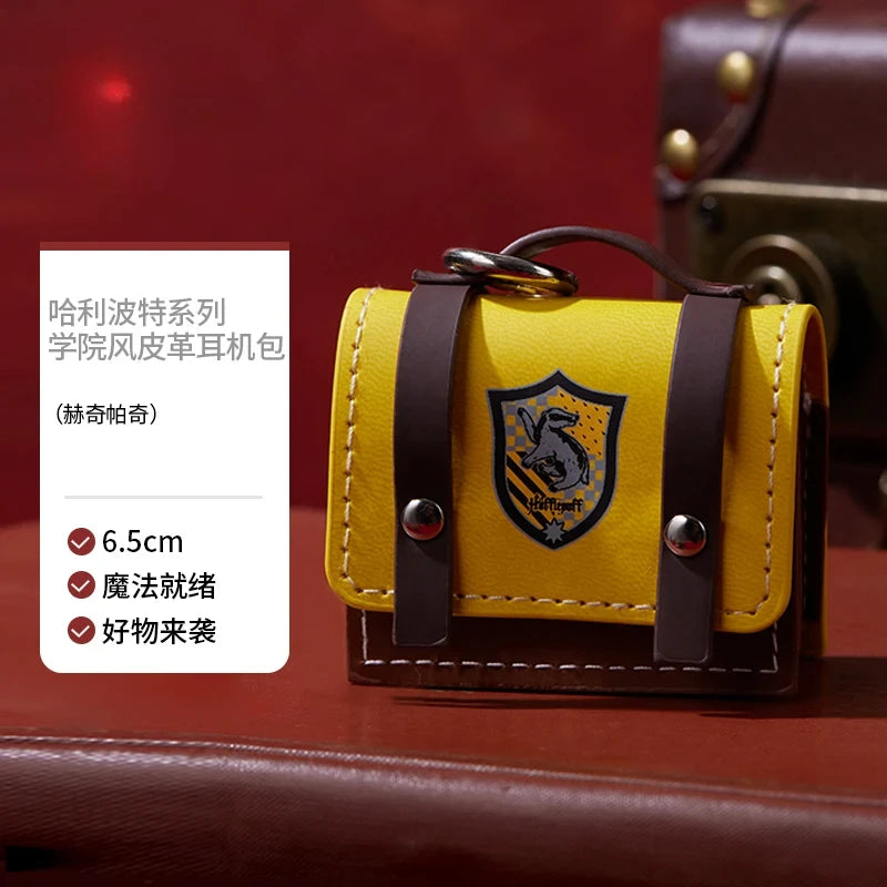 Harry Potter College Style Leather Earbud Case - Image 5