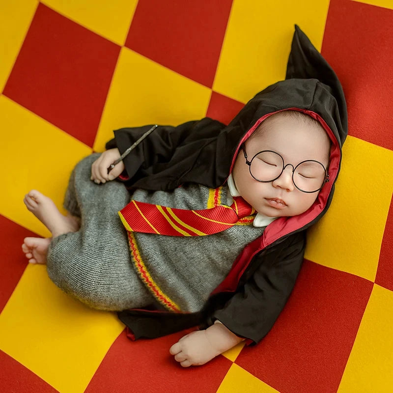 Newborn Magician Photography Costume - Image 3