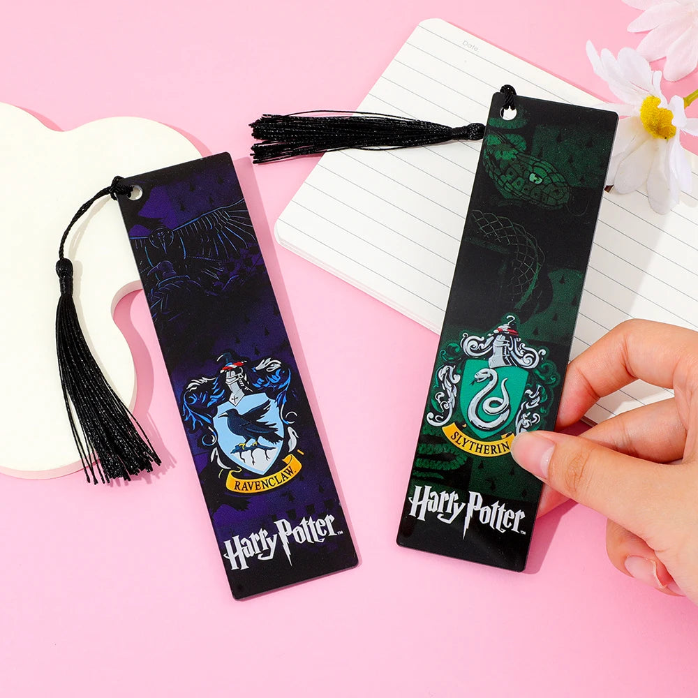 1/2pcs Harry Potter Acrylic Bookmark - Image 2