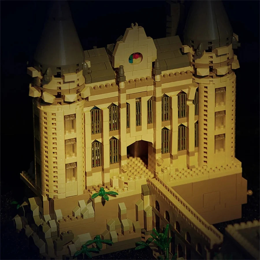 Magic Movie Castle School Micro Building Blocks - Image 10