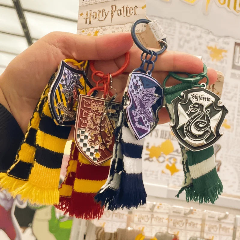 Authentic Harry Potter Series Preppy Style Scarf Mobile Chain - Image 5