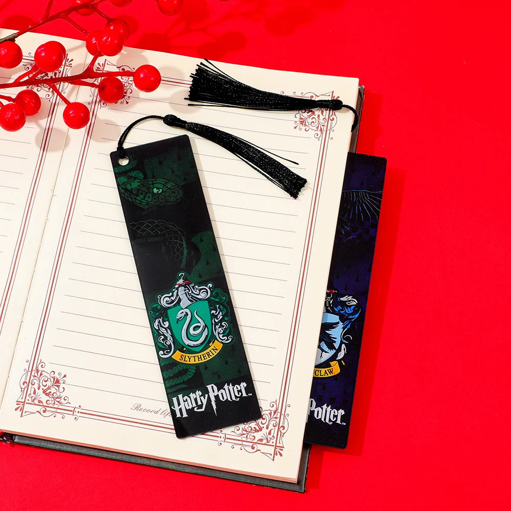 1/2pcs Harry Potter Acrylic Bookmark - Image 3