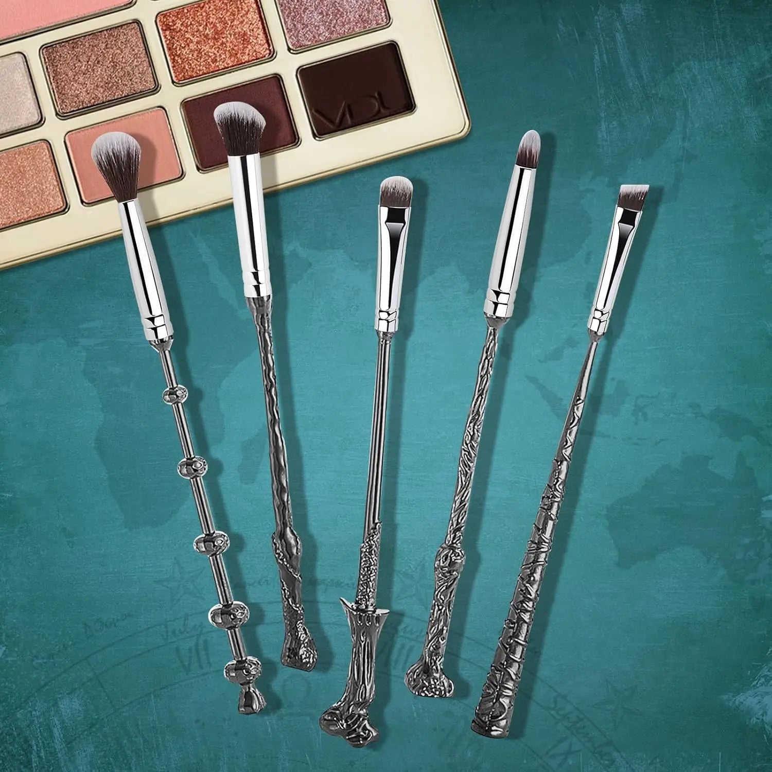 Harry Potter Magic Wand Makeup Brush Set - Image 6