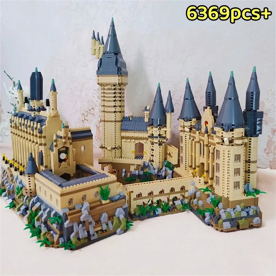 Magic Movie Castle School Micro Building Blocks - Image 12