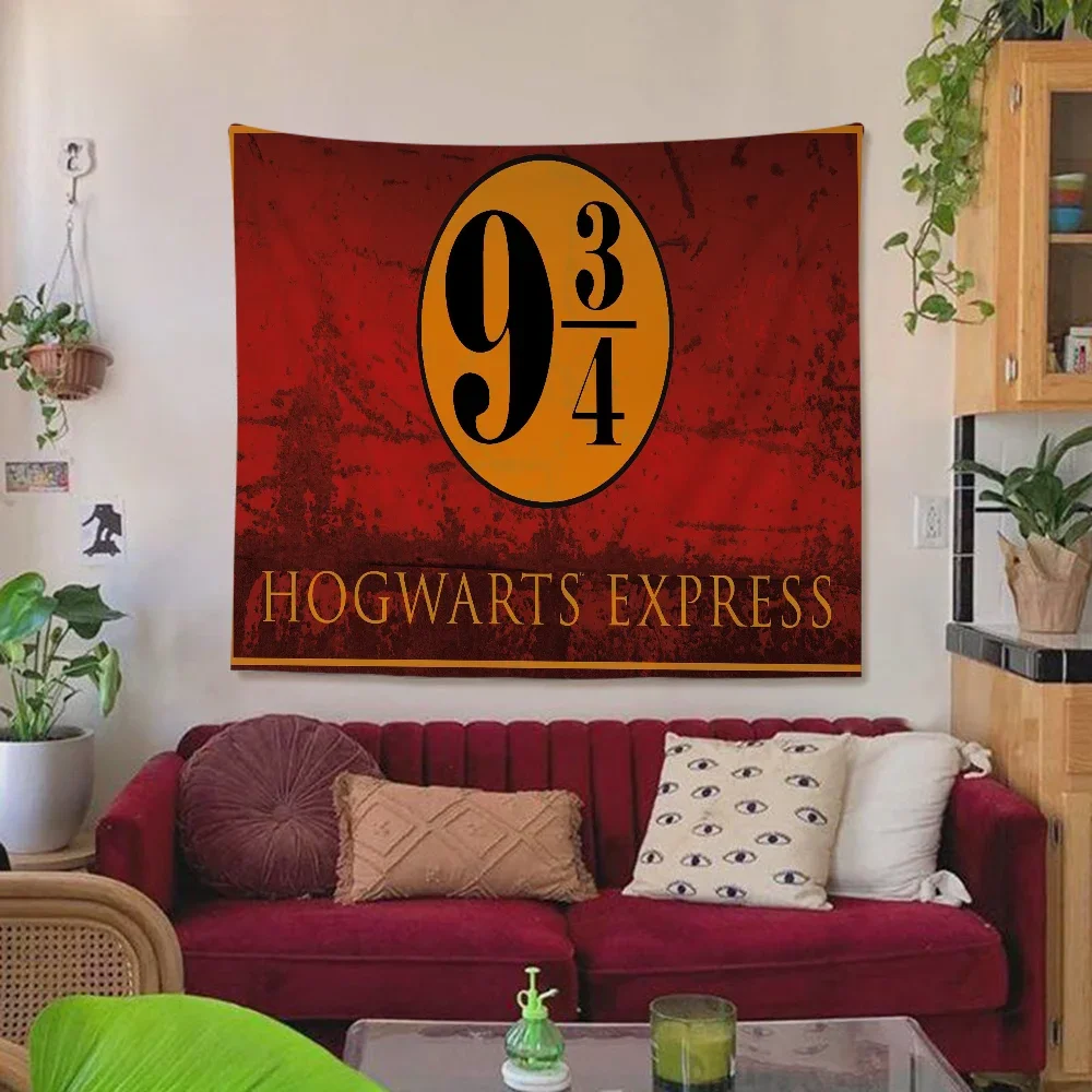 Hogwarts Express 9¾ Wall Tapestry - Image 3